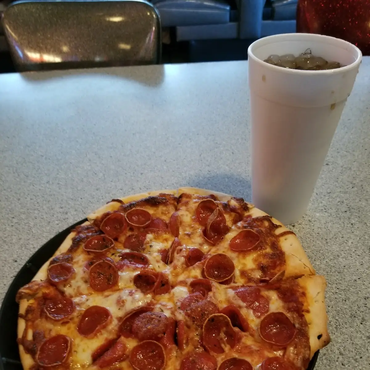 Medium Pepperoni Pizza