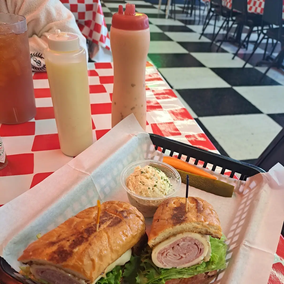 New York Sub