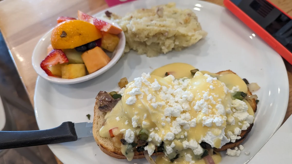 Eggs Benedict