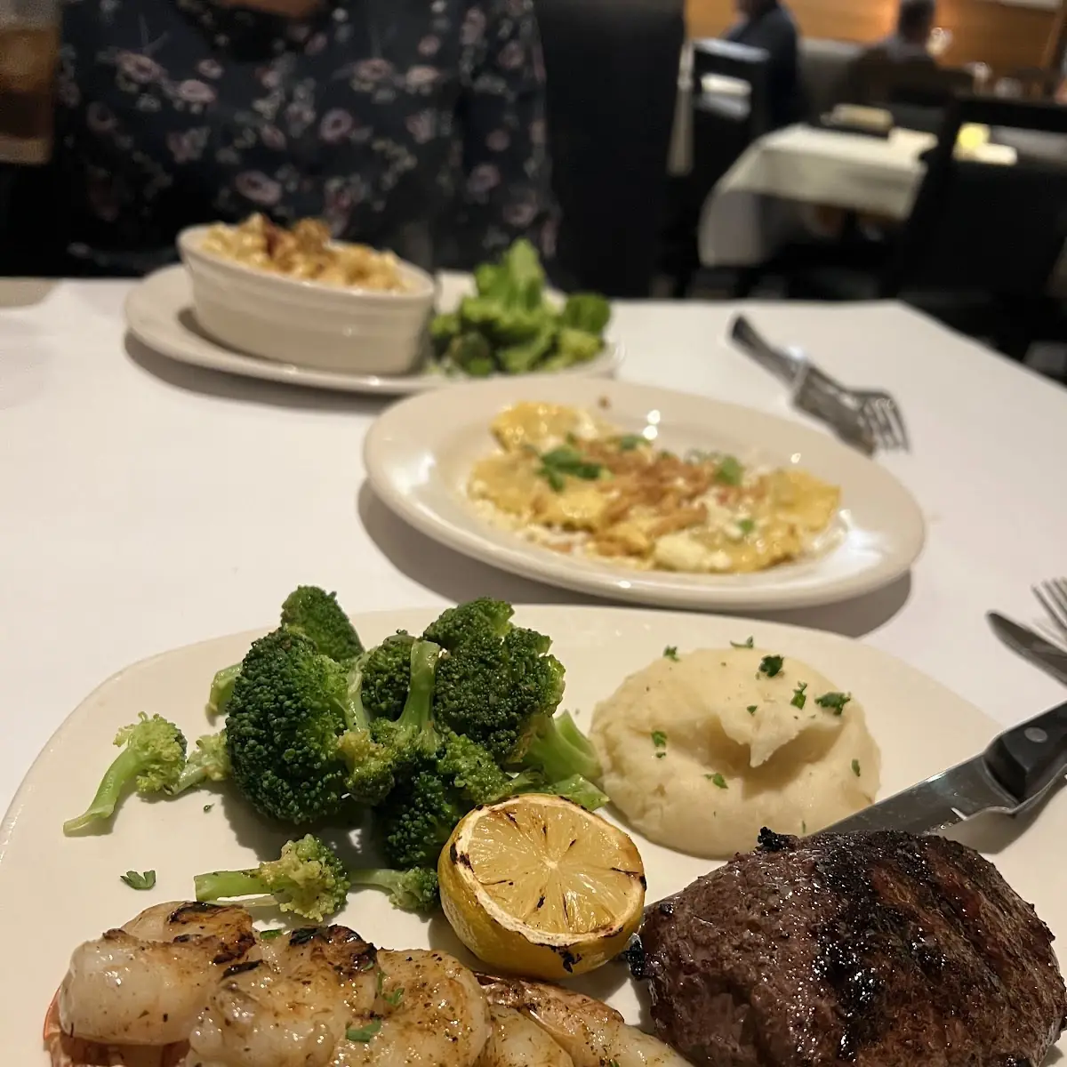 Barrel Cut Filet & Lobster Tail