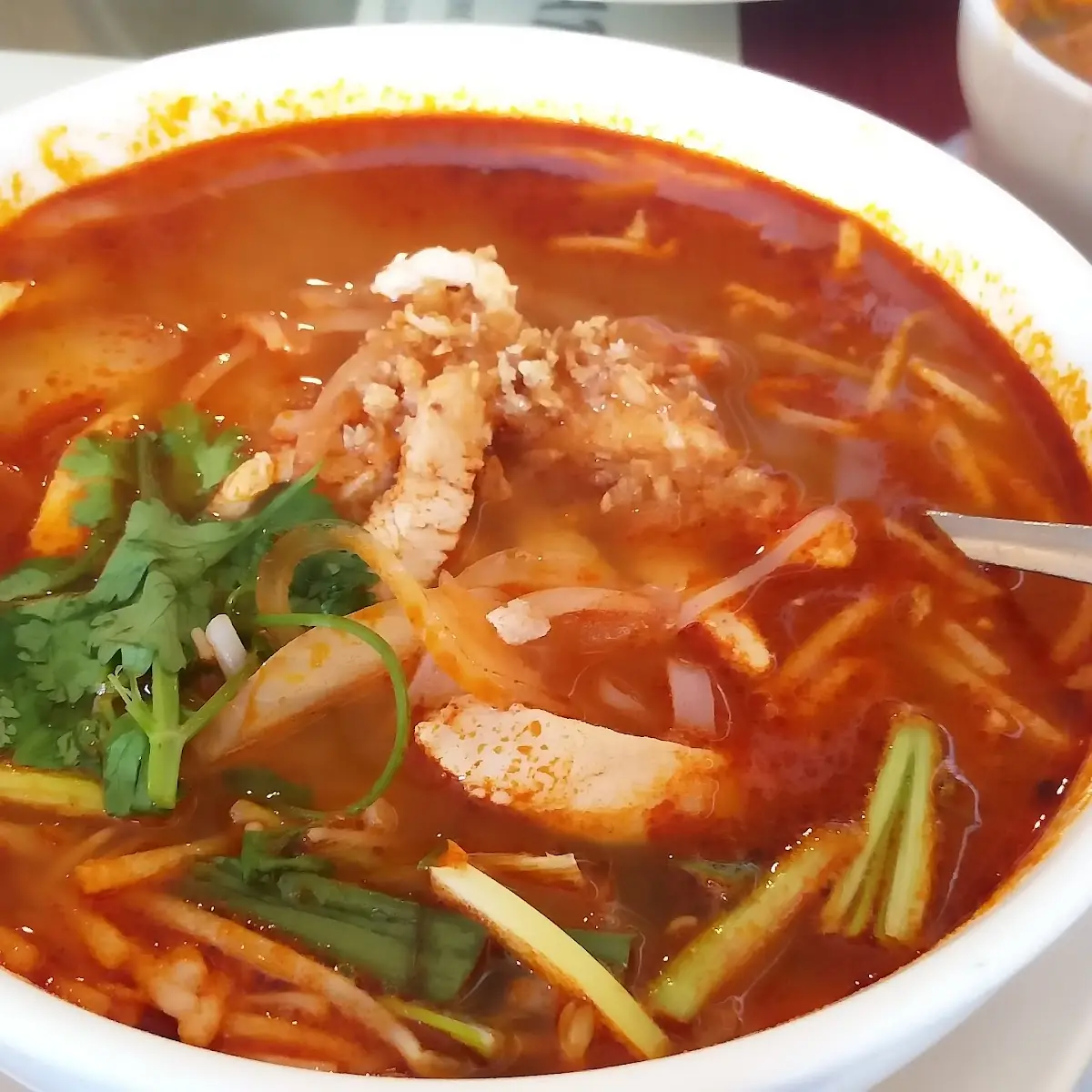Tom Yum Noodles with Chicken
