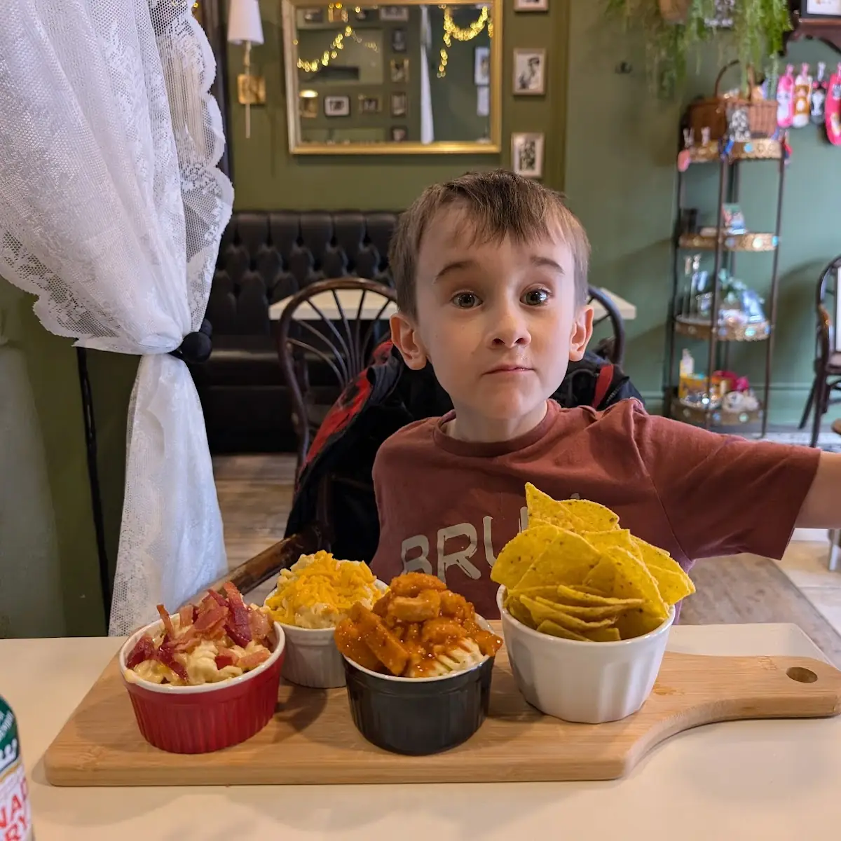 Mac and Cheese Trio