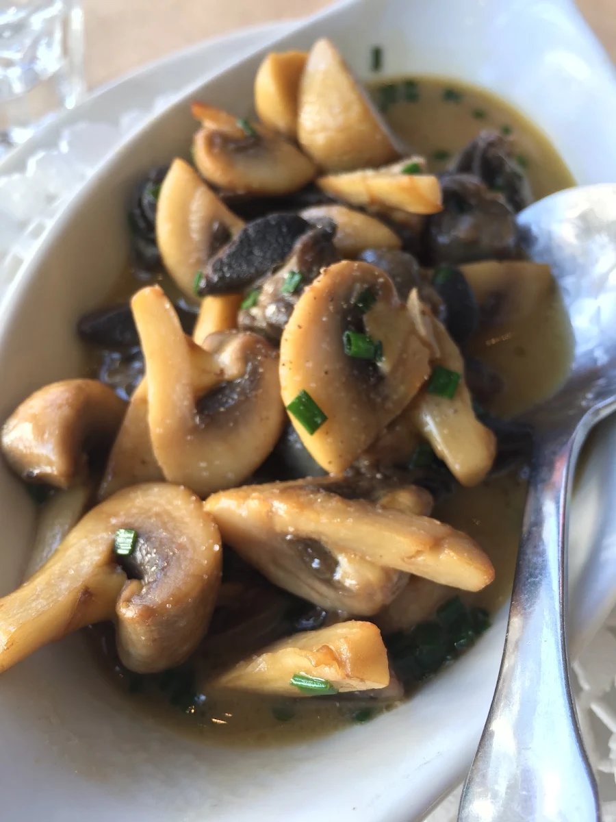 Highlights, Bistro Viva