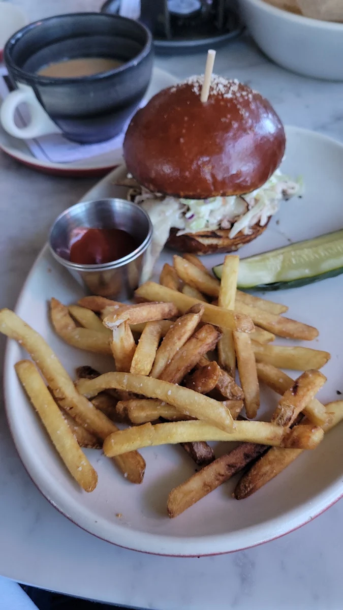 The Pub Burger