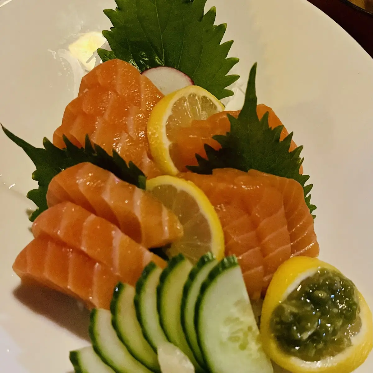 BENTO SUSHI & SASHIMI