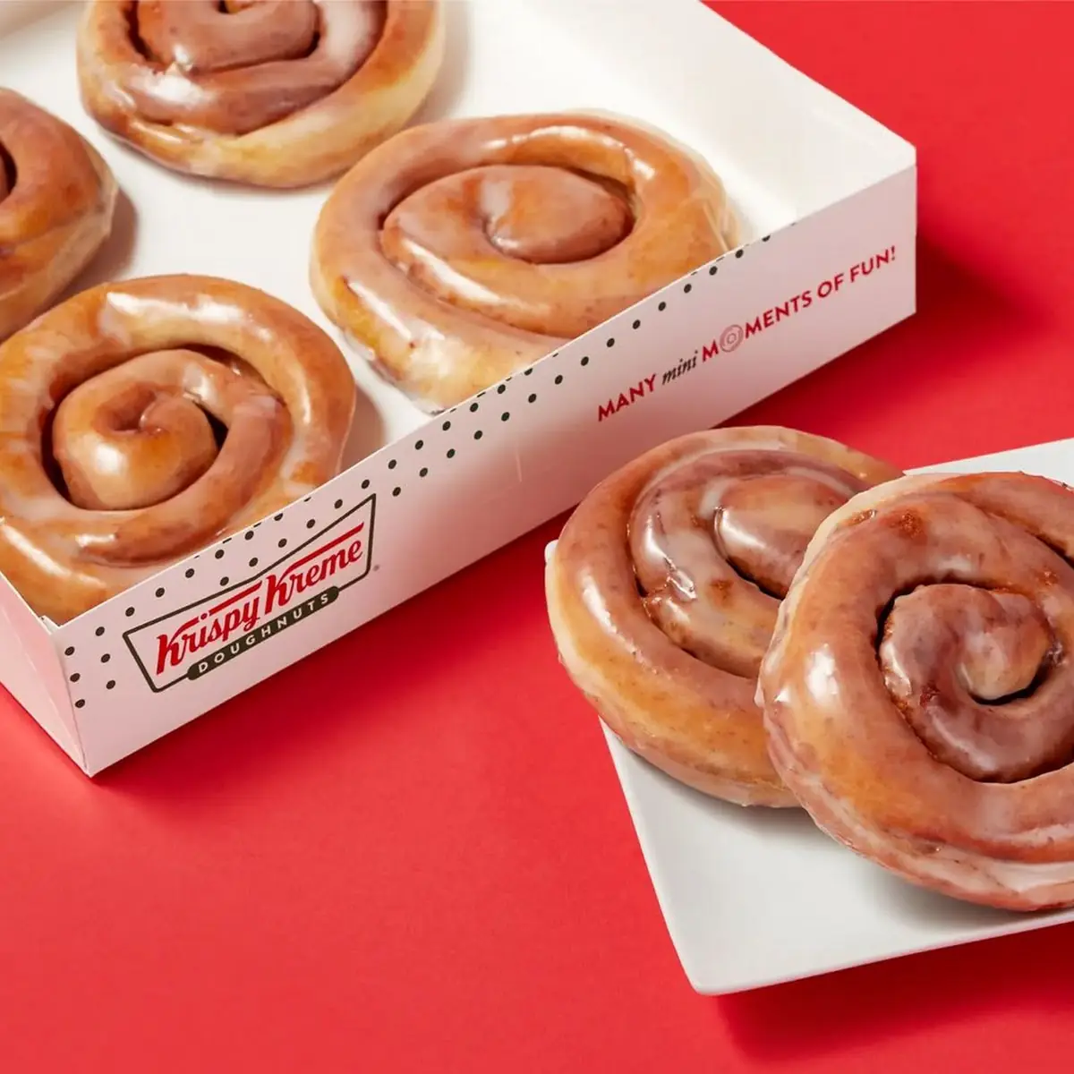 4 Count Original Glazed Cinnamon Rolls