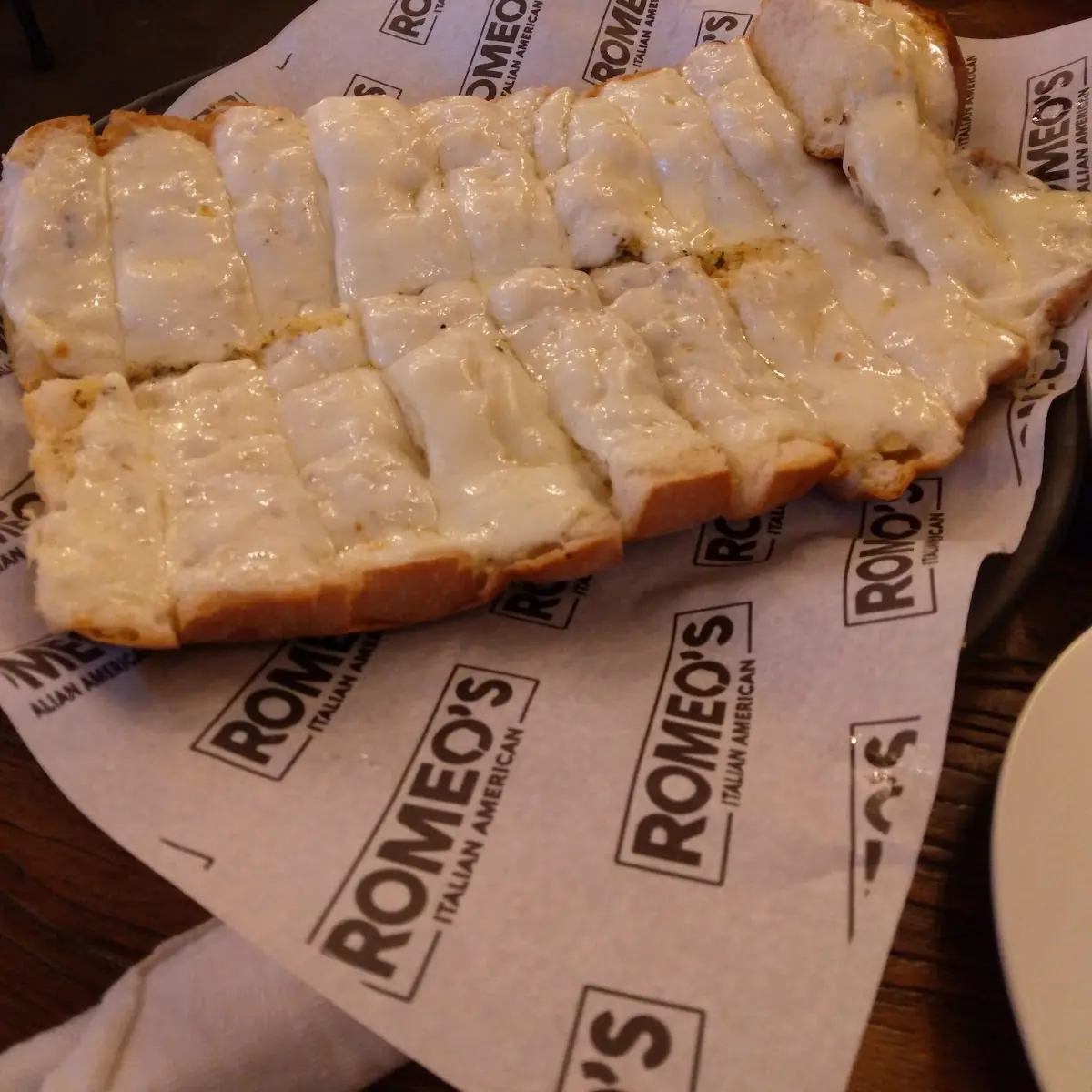 Garlic Bread with Cheese