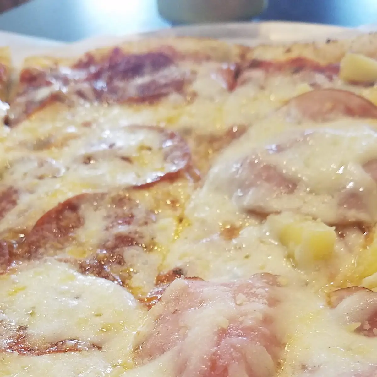 Hawaiian Pizza