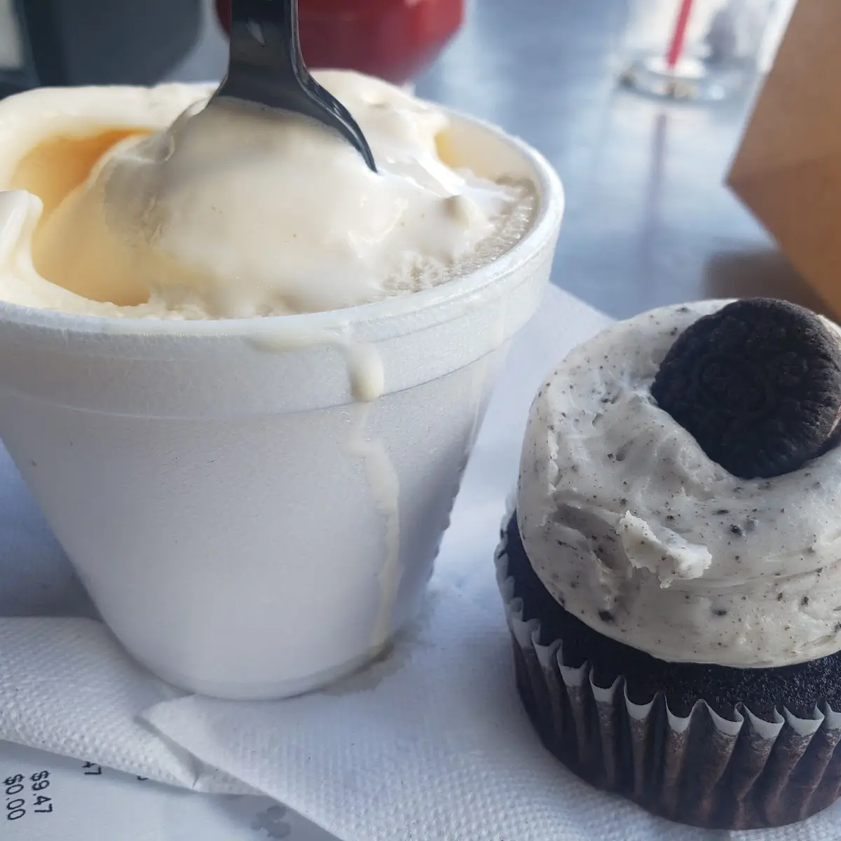 Cookies and Cream Cupcake with Vanilla Ice Cream