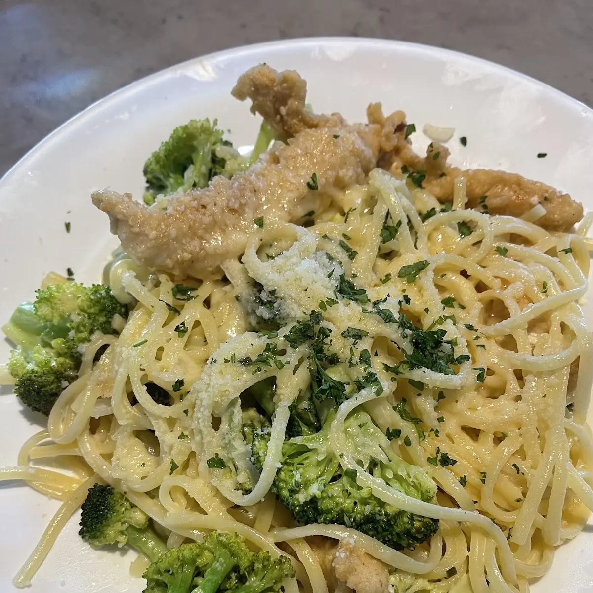 Linguine with Sesame Chicken and Broccoli
