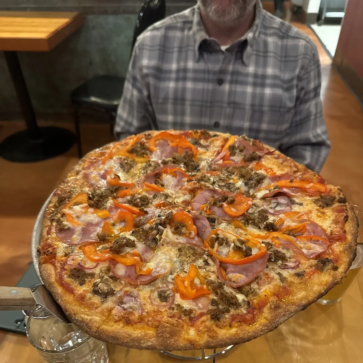 Thin Crust Spicy Chicken Pizza