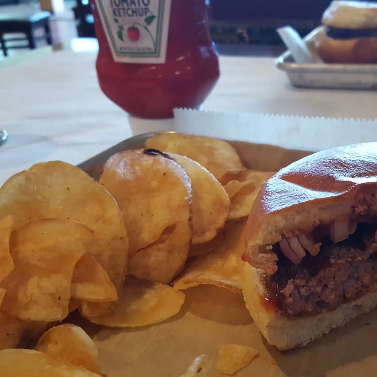 Burger & Chips