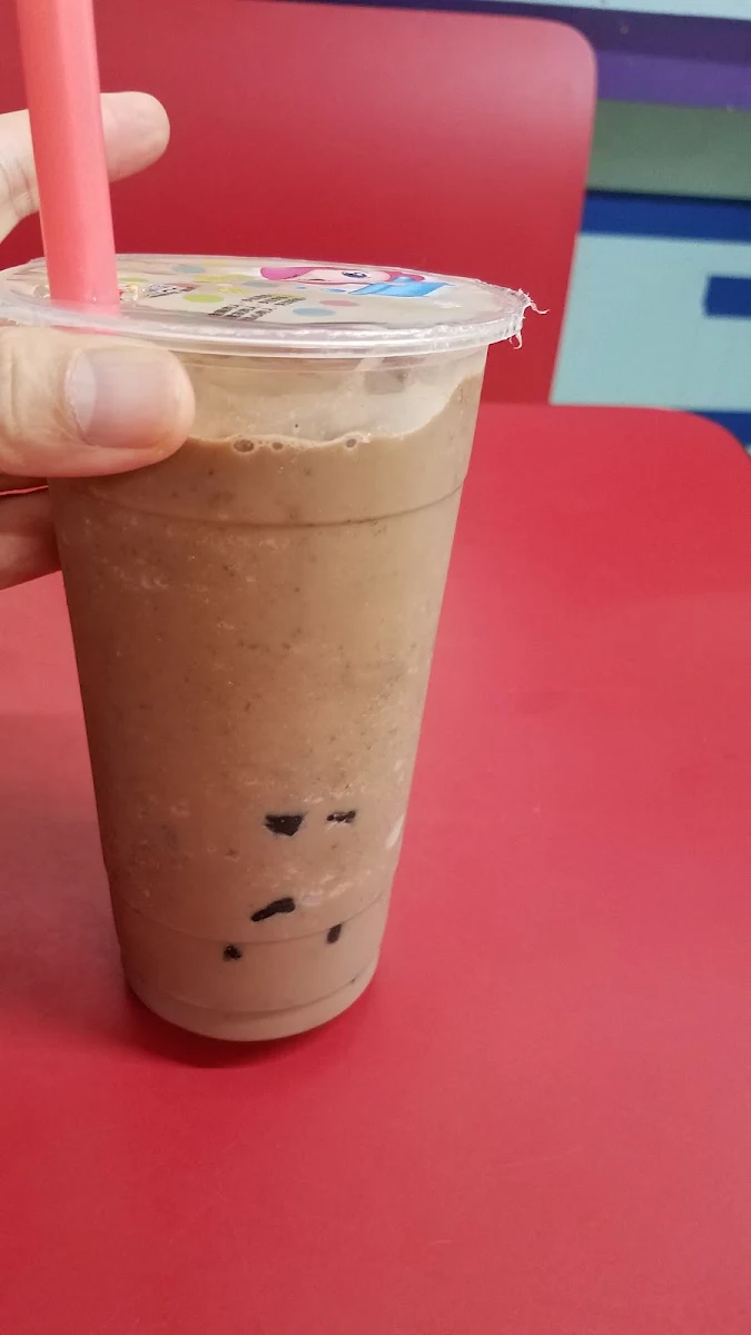 Chocolate Peanut Butter Smoothies