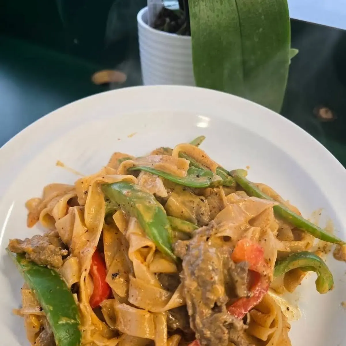 Drunken Noodle Pad Khee Mao