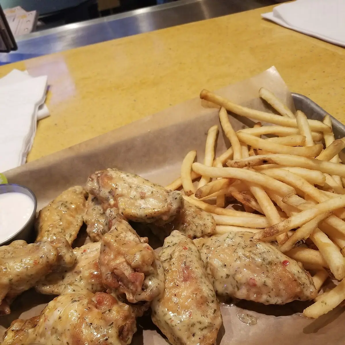 Garlic Parmesan Wings Combo