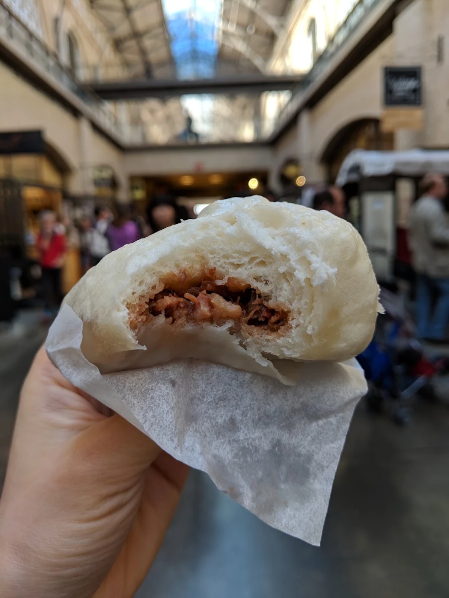 Fresh Steamed Buns