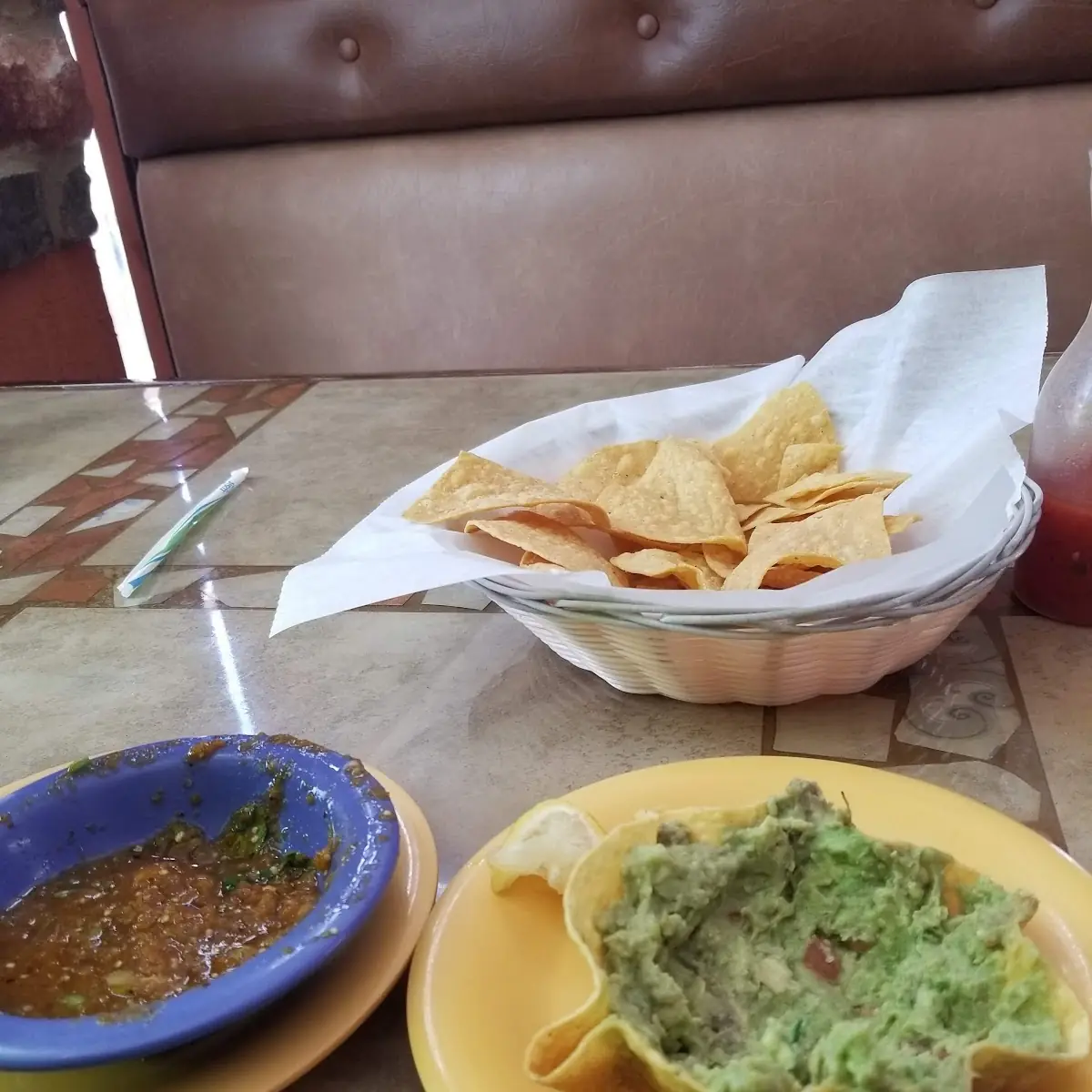 Salsa Guacamole & Chips