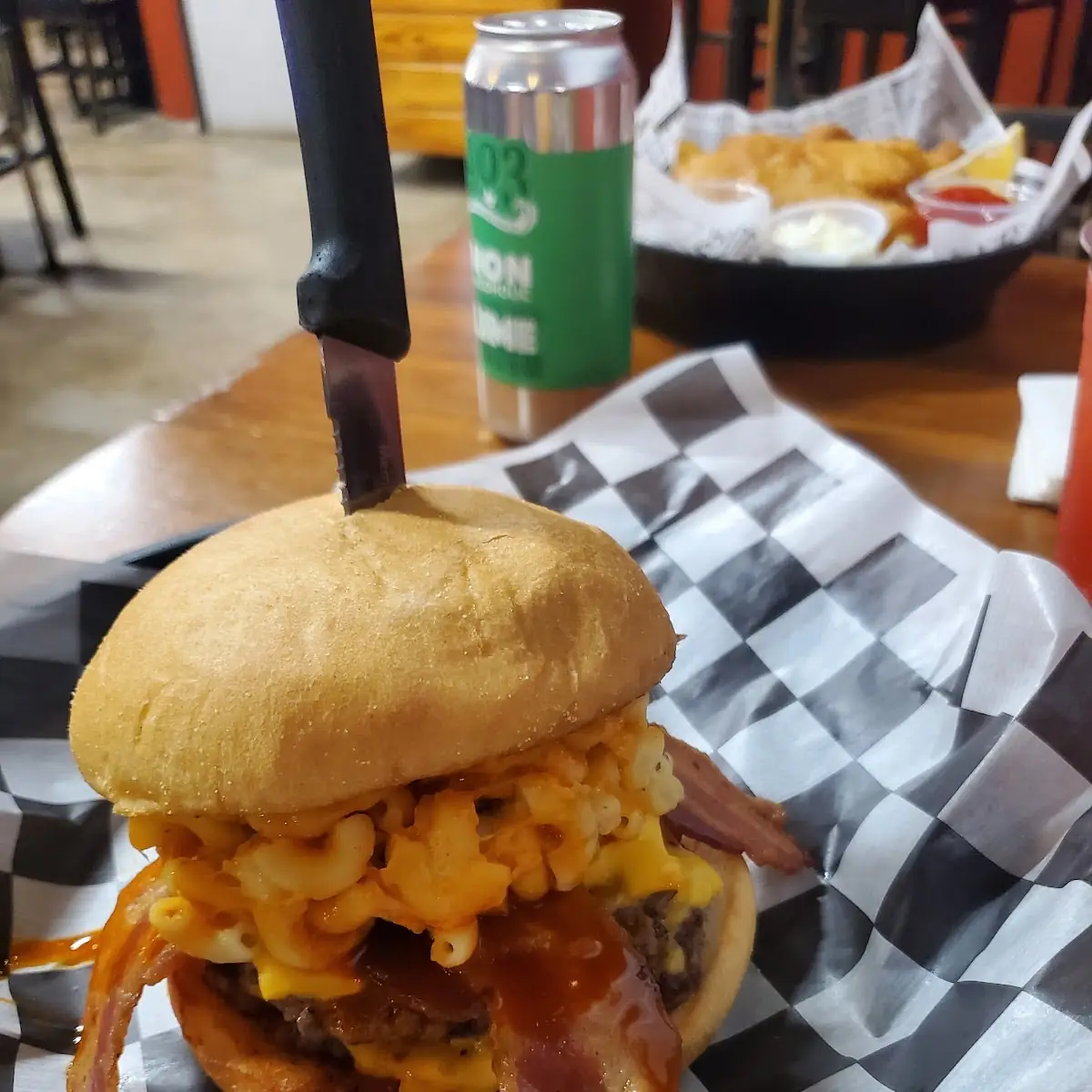 Maverick Burger