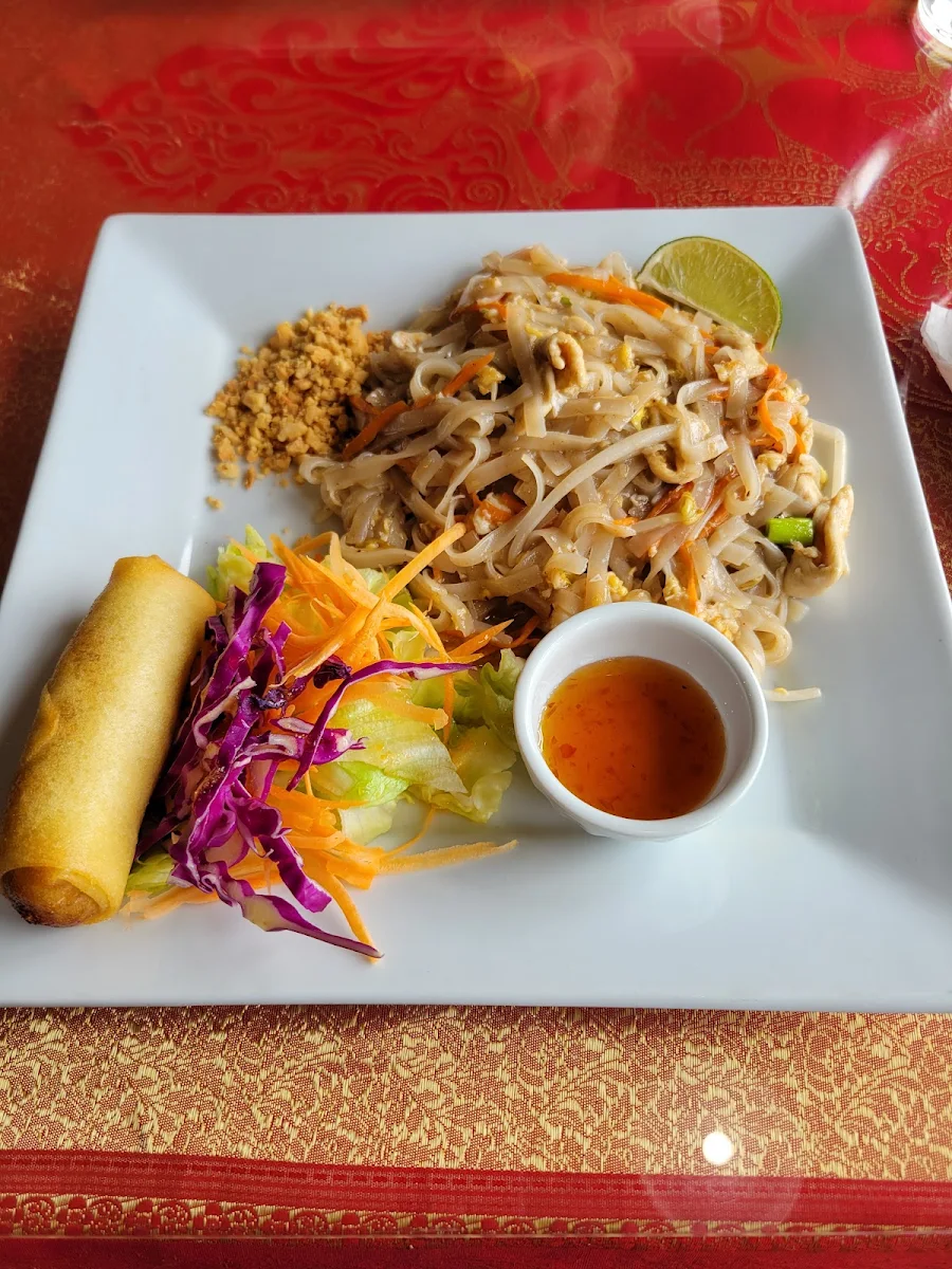 Pad Thai, Thai Cook