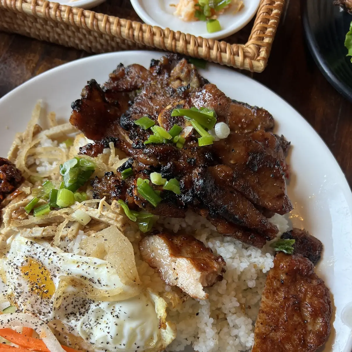 Grilled Pork Chop Com Tam