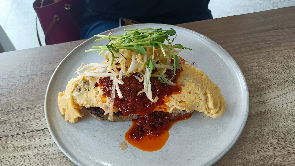 Crab Omelette, Cafe Eighty2