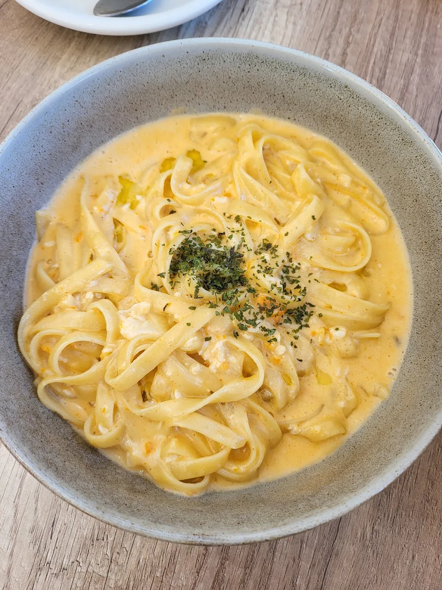 Crab Rose Pasta, Cafe Eighty2