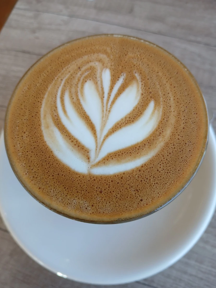 Flat White, Cafe Eighty2