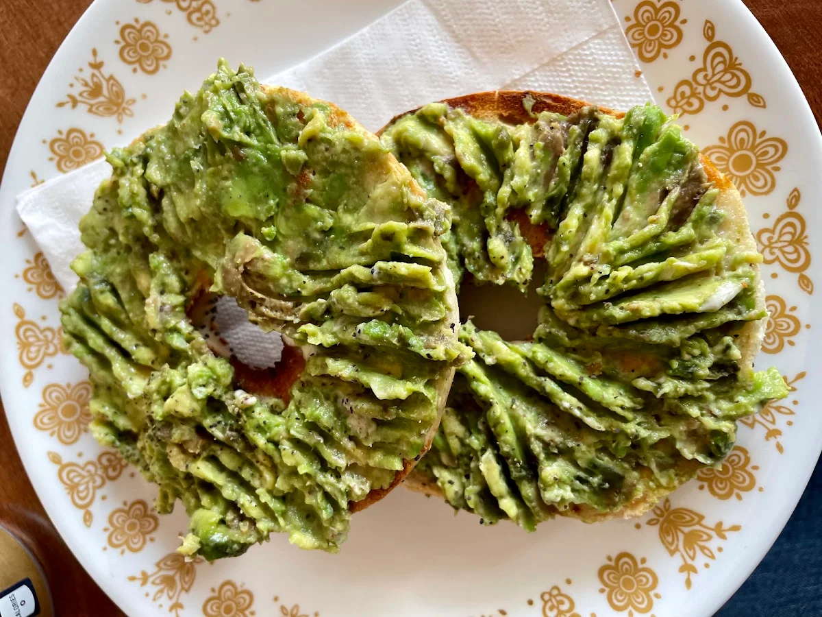 Avocado Bagel, Colossi's Coffee House
