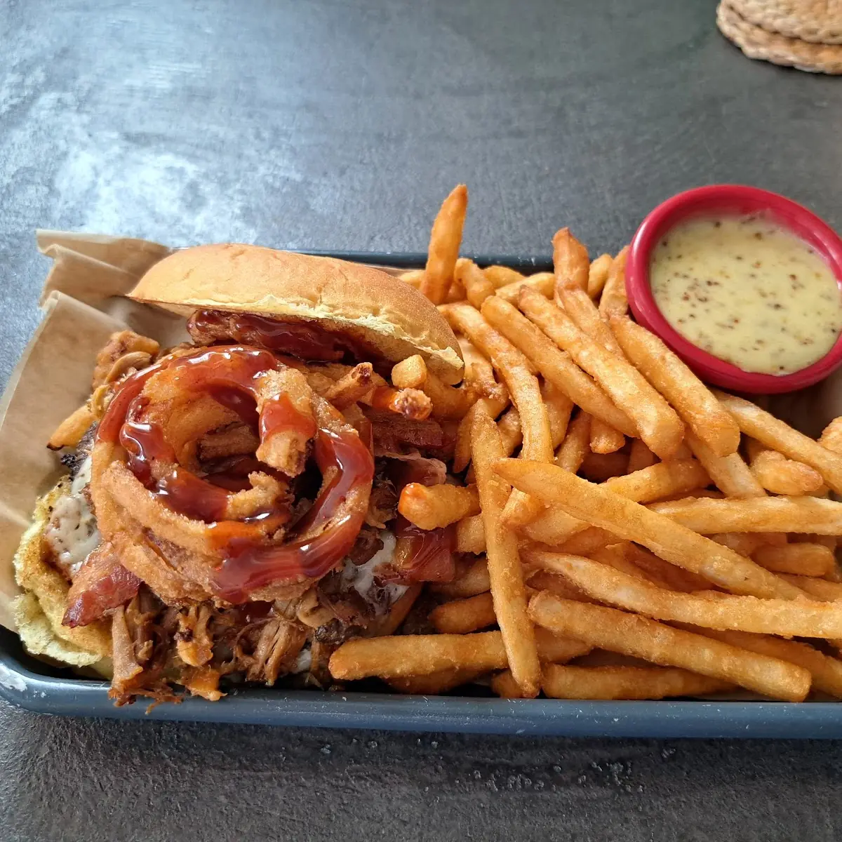 Pulled Pork Burger