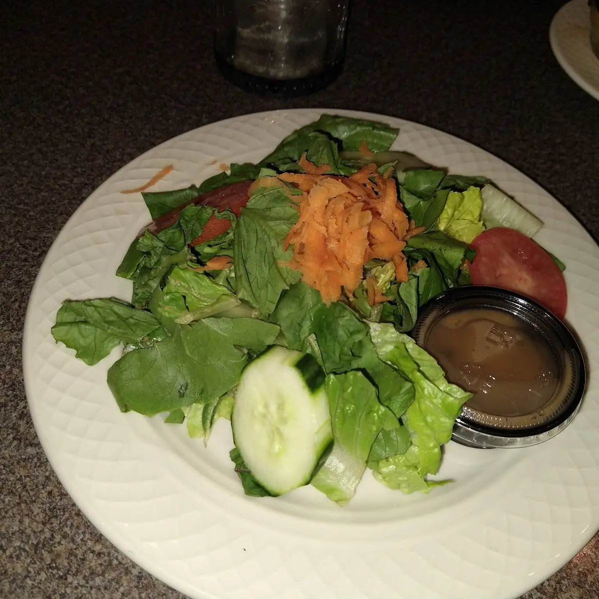 Goat Cheese Arugula Shrimp Salad