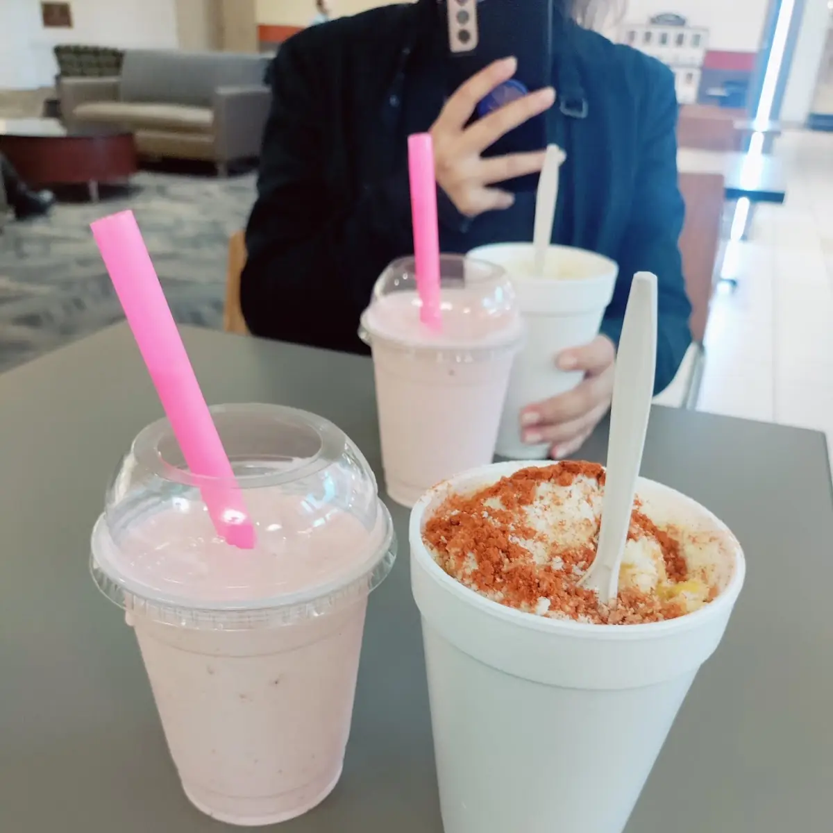 Corn and Milkshake Strawberry