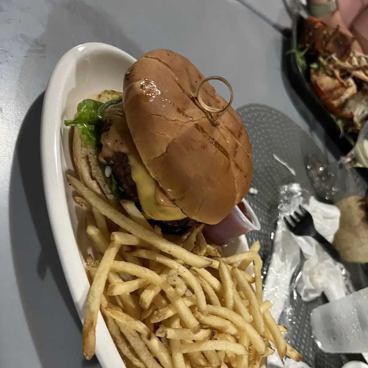 Downtown Burger
