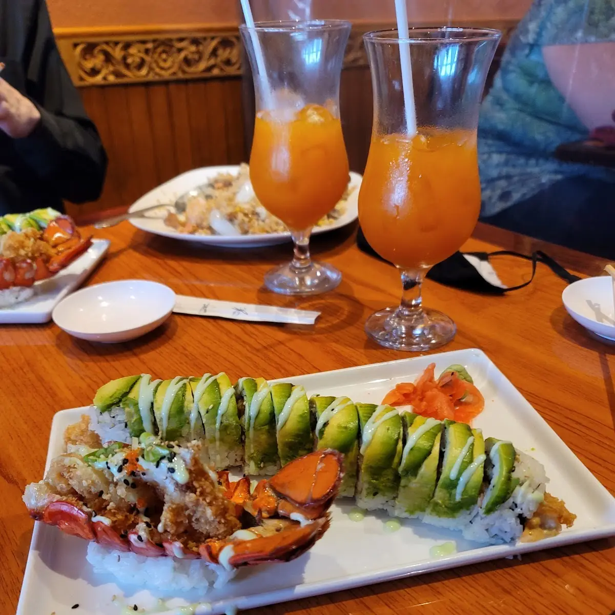 Lobster Tango Roll