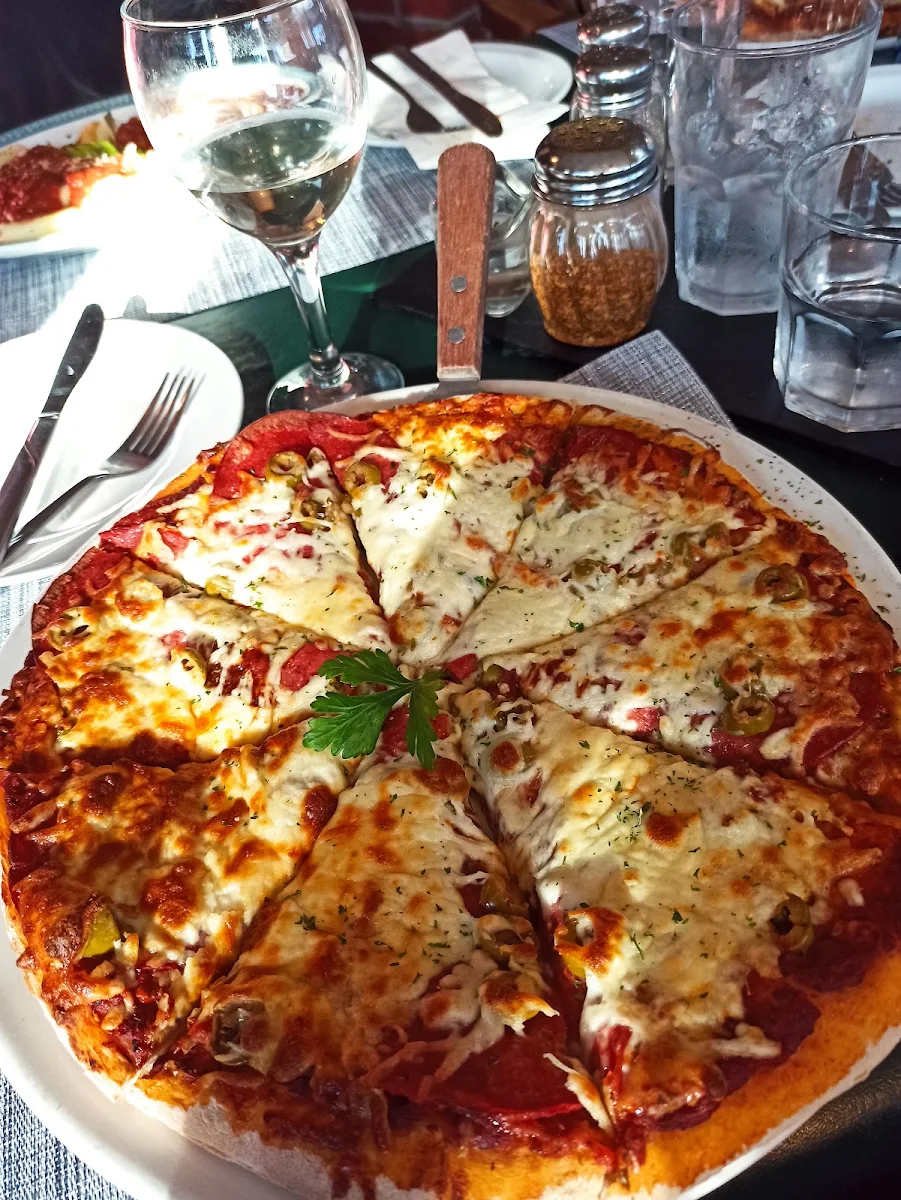 Pizza Margherita, La Casa Nostra Ristorante