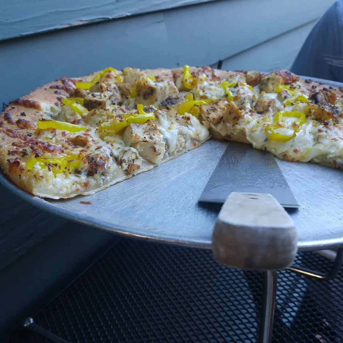 Spicy Chicken Pizza