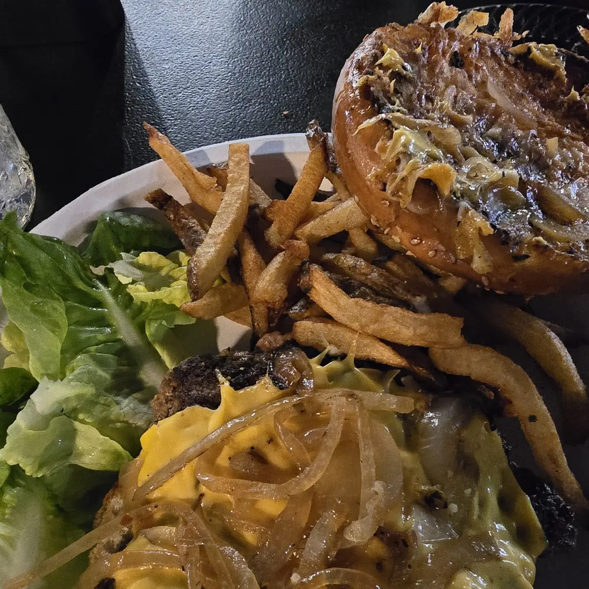 Provenza Quarter Pounder Burger