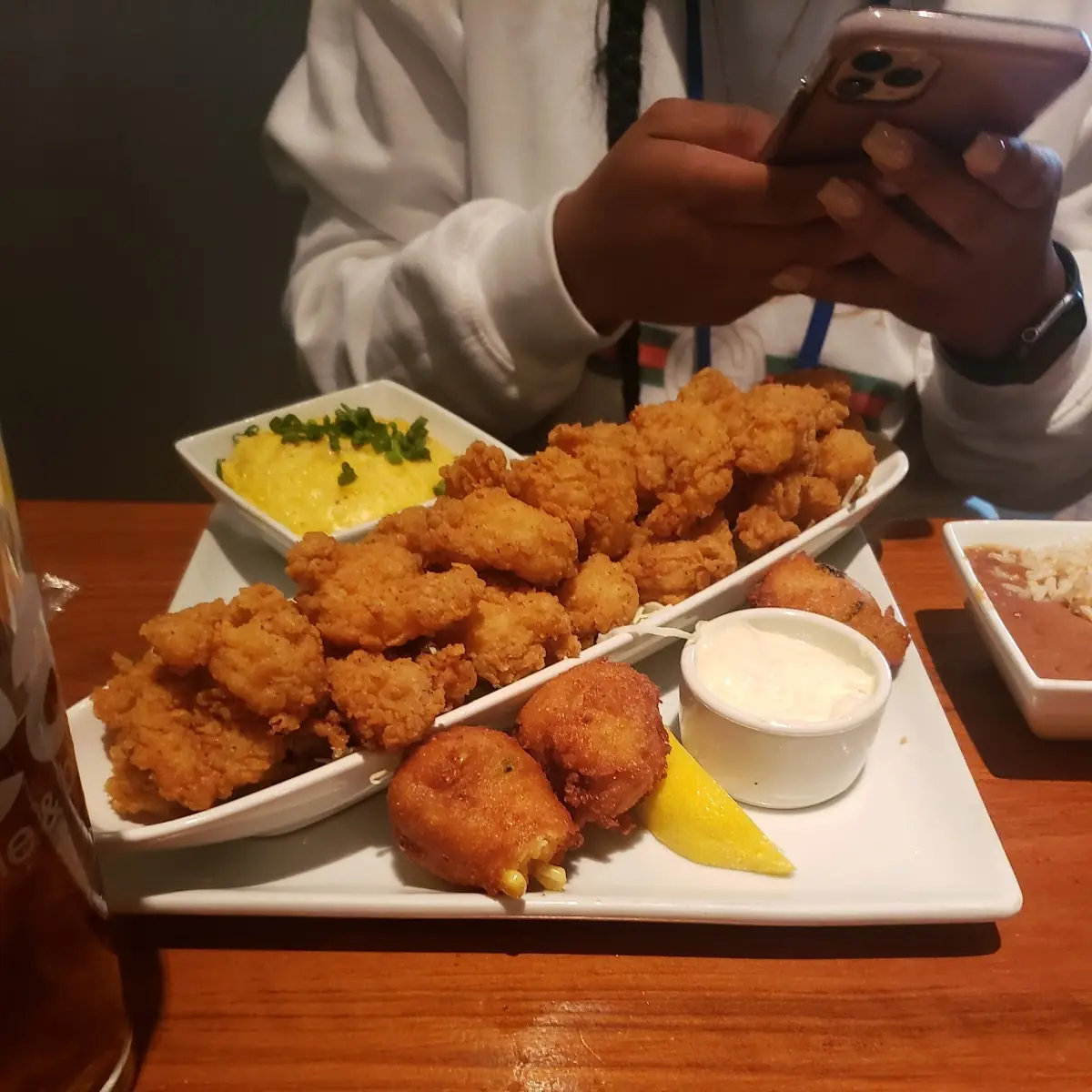 Fried Catfish w Shrimp & Grits