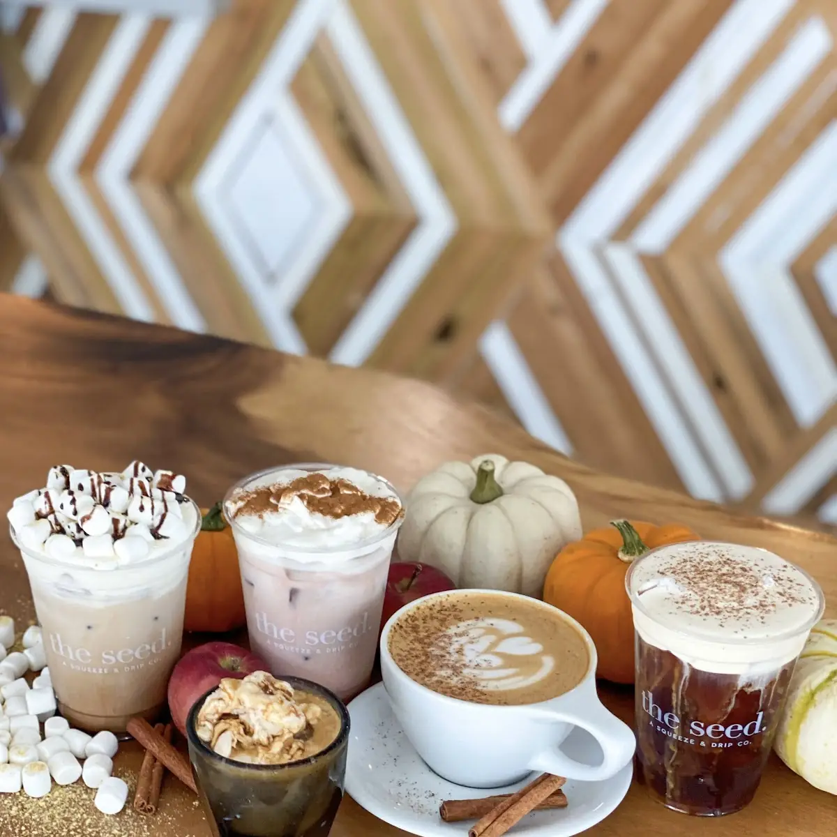 World Famous Cinnabee Latte
