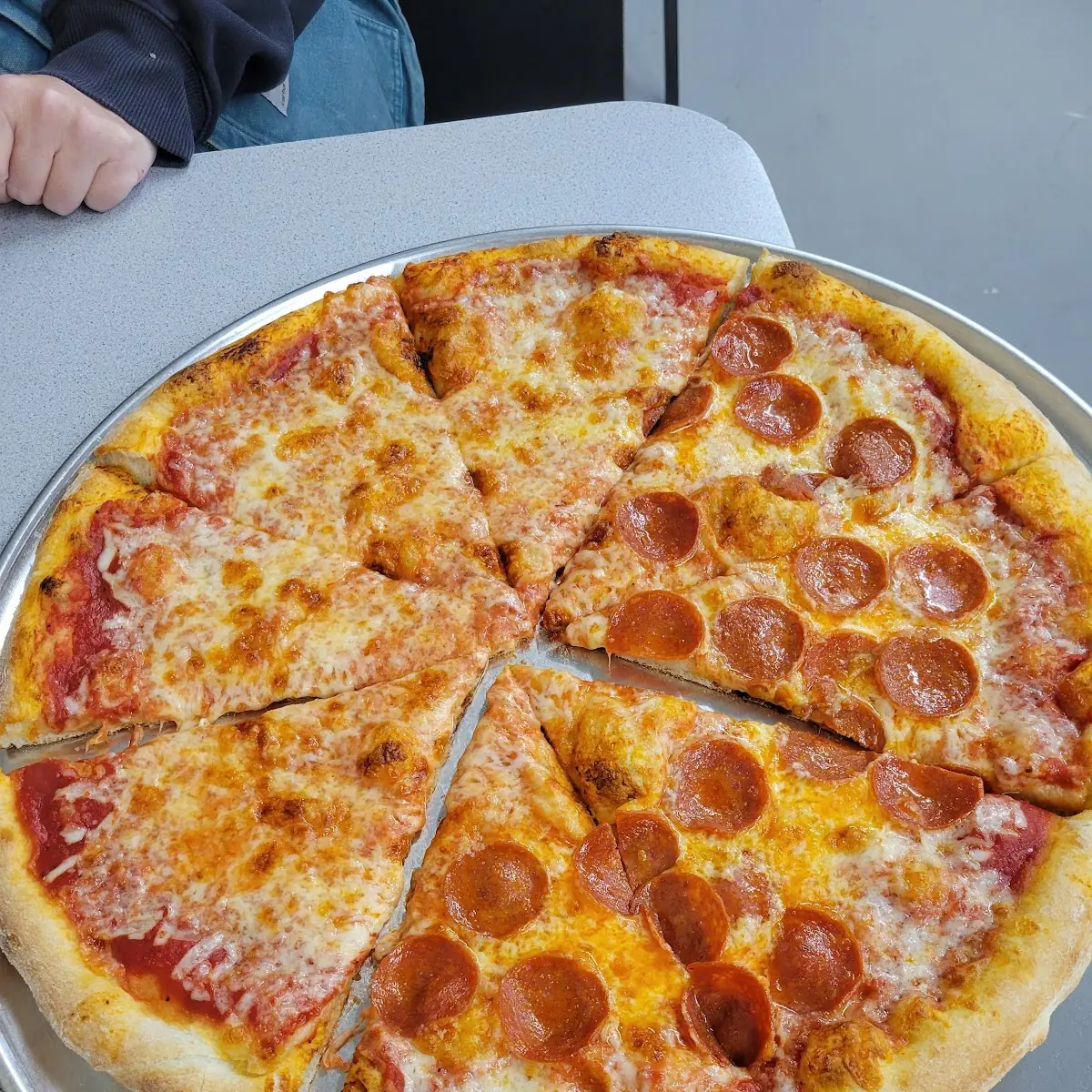 1 2 Cheese 1 2 Pepperoni Pizza