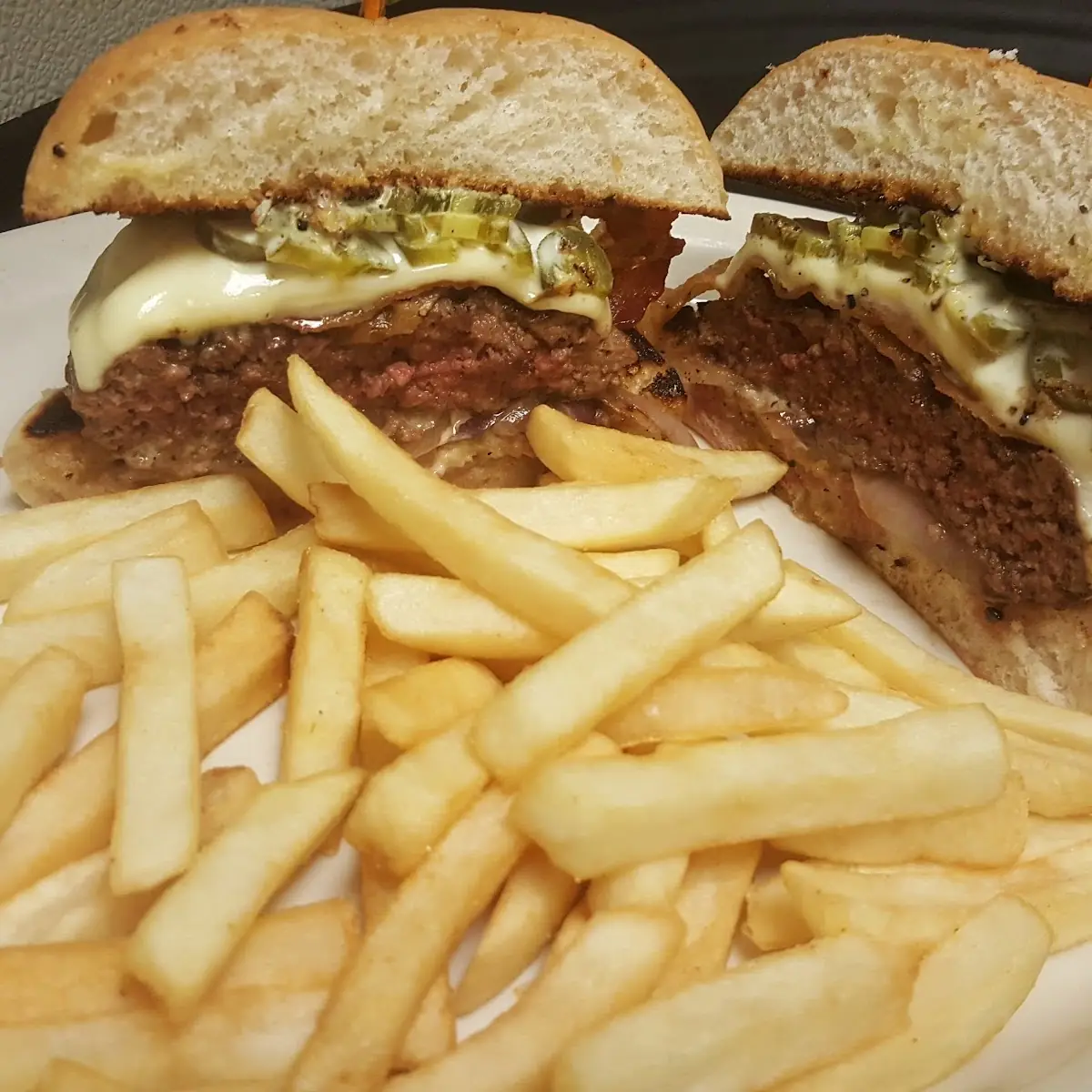 Jalapeño Bacon Ranch Burger
