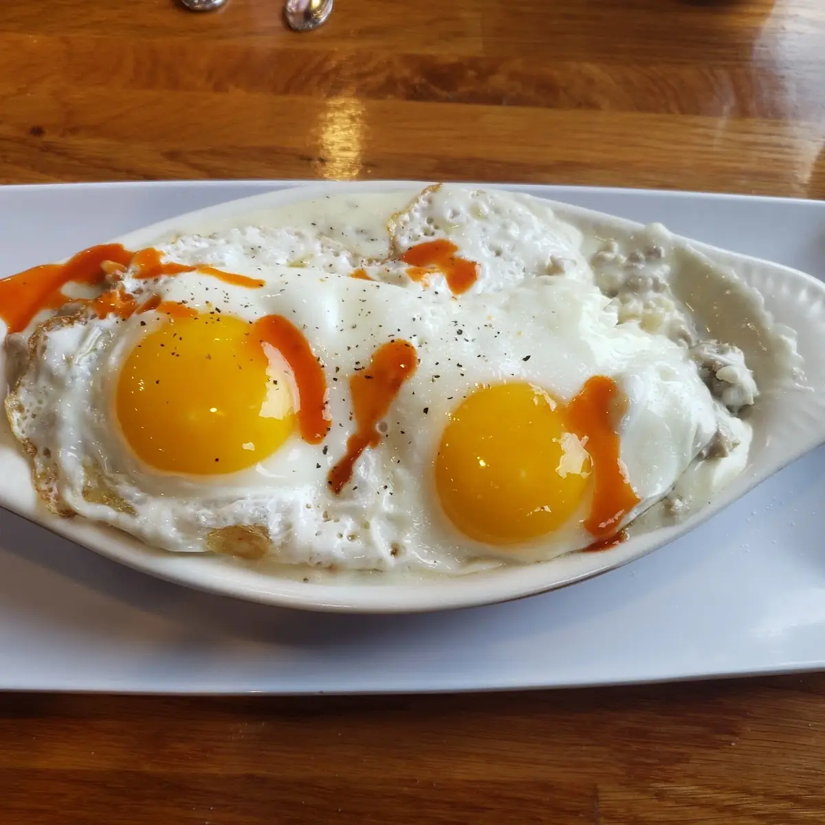 Biscuits & Gravy
