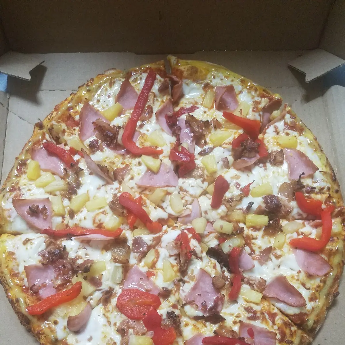 New Hawaiian Pizza