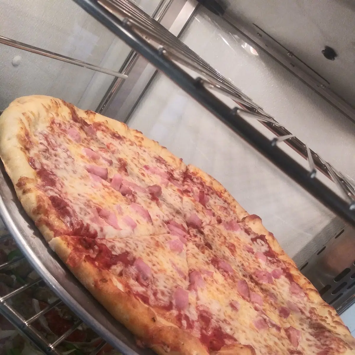 Hawaiian Pizza