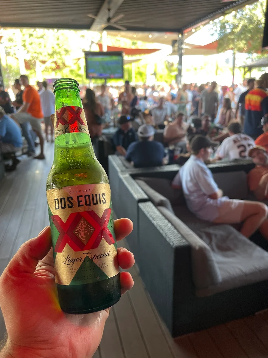 Dos Equis Lager
