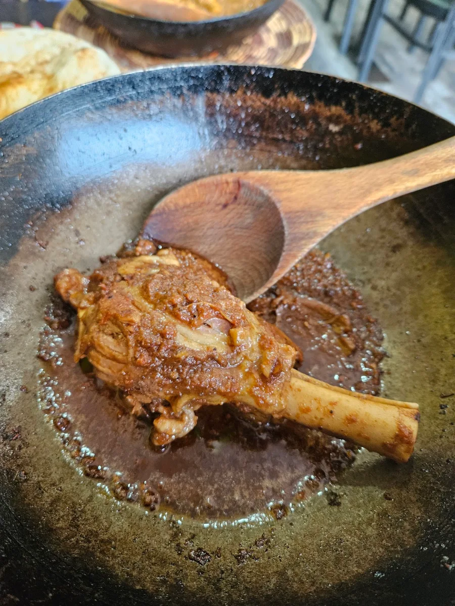 Lamb Shank Karahi