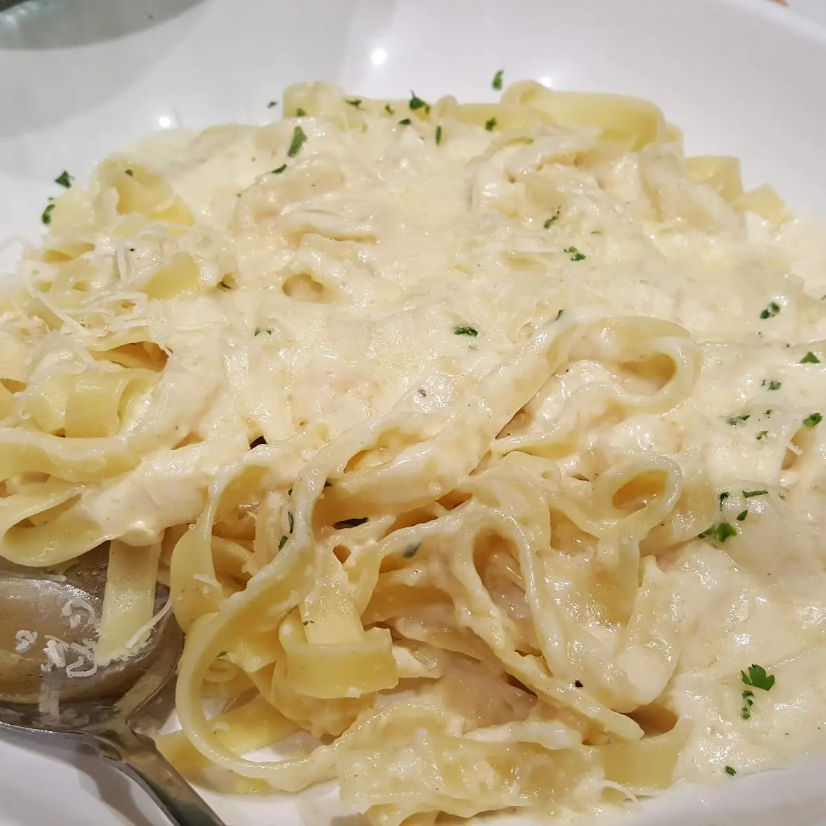 Fettuccine Alfredo