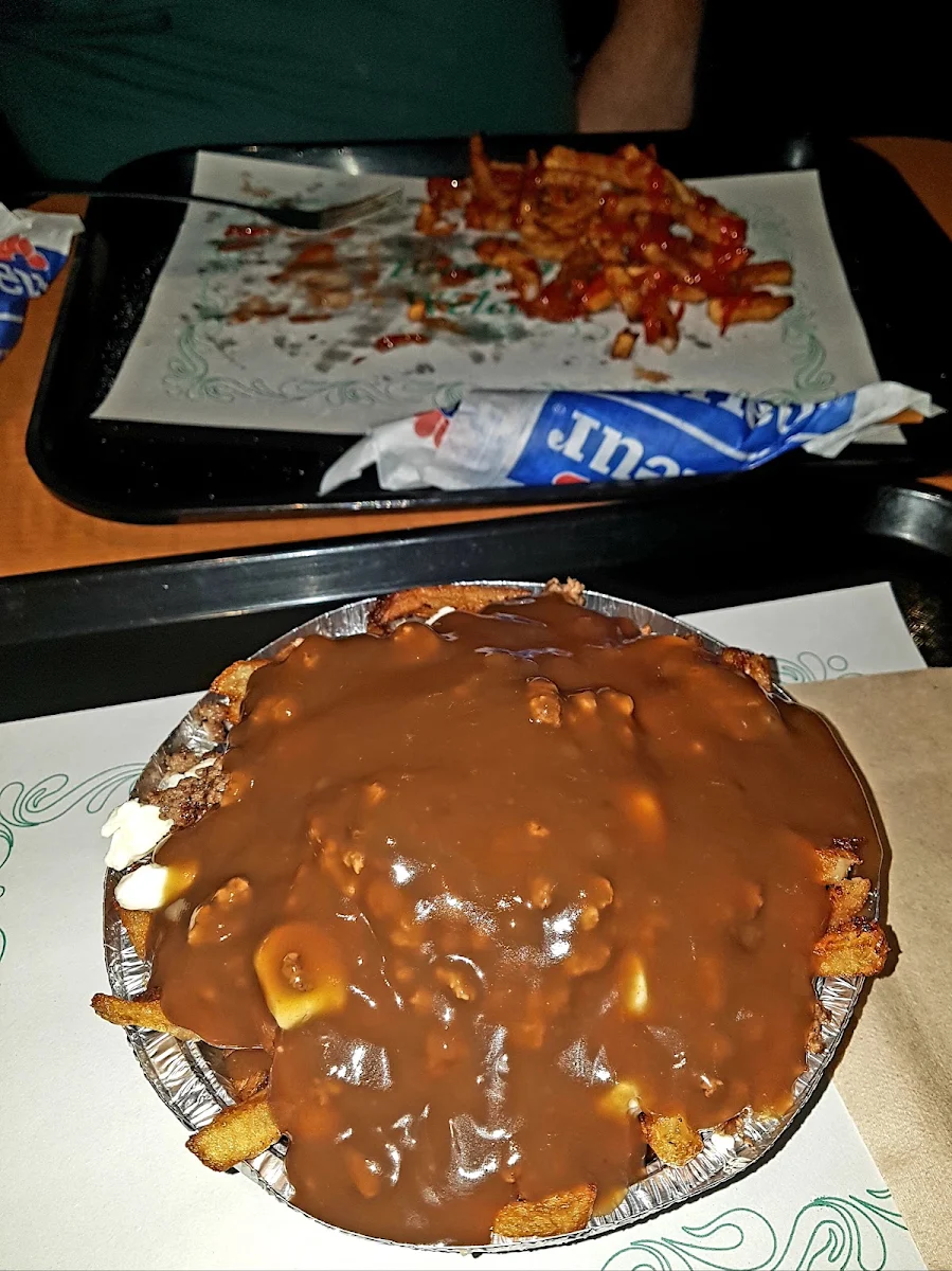 Poutine Michou Boeuf Et Oignon, Frites2