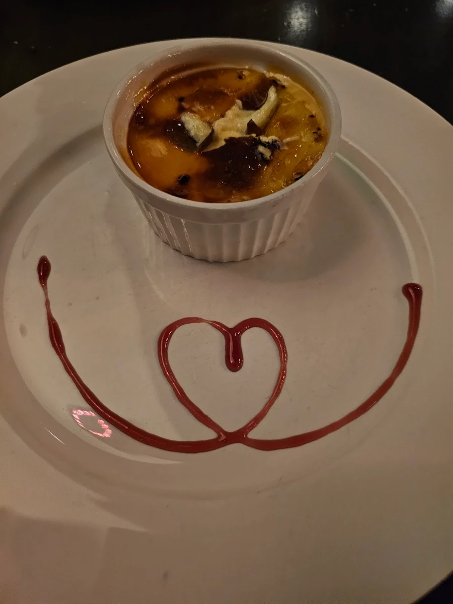 Creme Brulee, Locanda