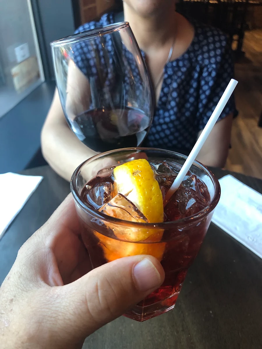 Negroni, Locanda