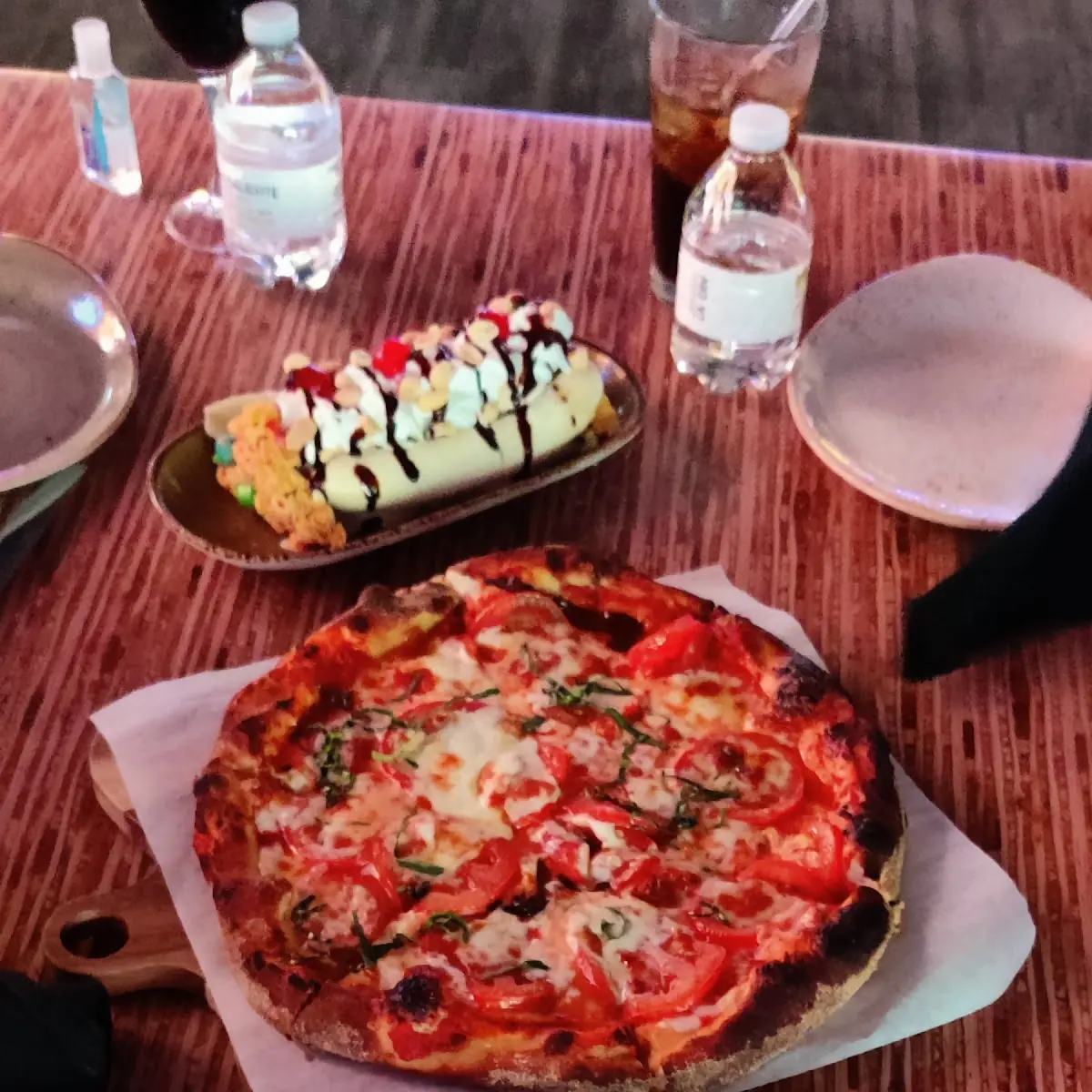Margherita Flatbread Pizza
